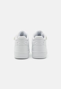 Champion REBOUND VINTAGE UNISEX - Sapatilhas - white