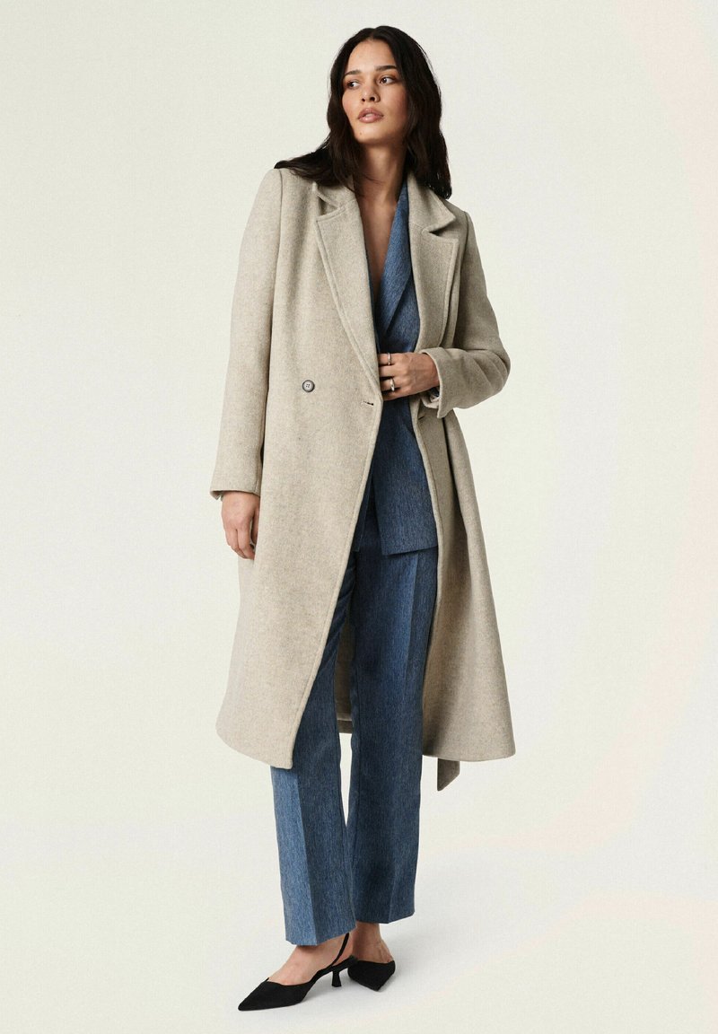 Soaked in Luxury Classic coat light grey & white twill/beige Zalando.ie