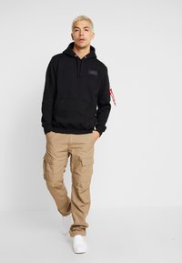 Alpha Industries UNISEX - Hoodie - black/ chrome