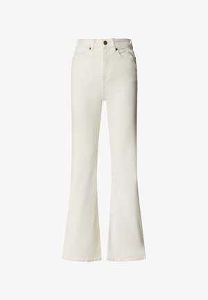 Off-white jeans met hoge taille, voorzijde met knopen en rits, vijfzakkenmodel, aansluitend rond de dijen, uitlopende pijpen.