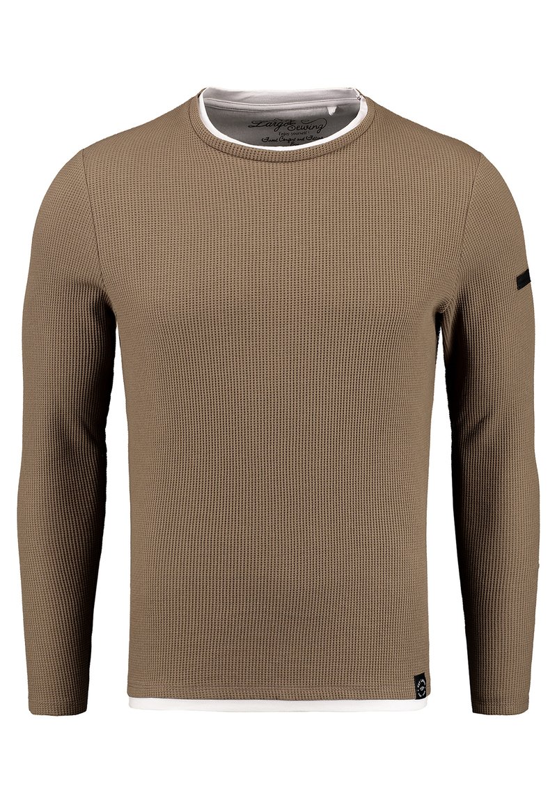 Maglietta a maniche lunghe con collo a girocollo in tessuto ribbed marrone e colletto interno bianco. Presenta un accento nero sulla manica e un'etichetta con logo all'orlo.