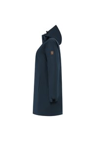 Veste imperméable bleu marine avec capuche, poches latérales et poignets réglables. Présente un écusson logo sur le haut du bras.