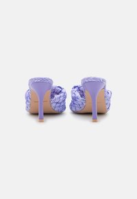 RAID SAMAIRA - Mules de salto - purple