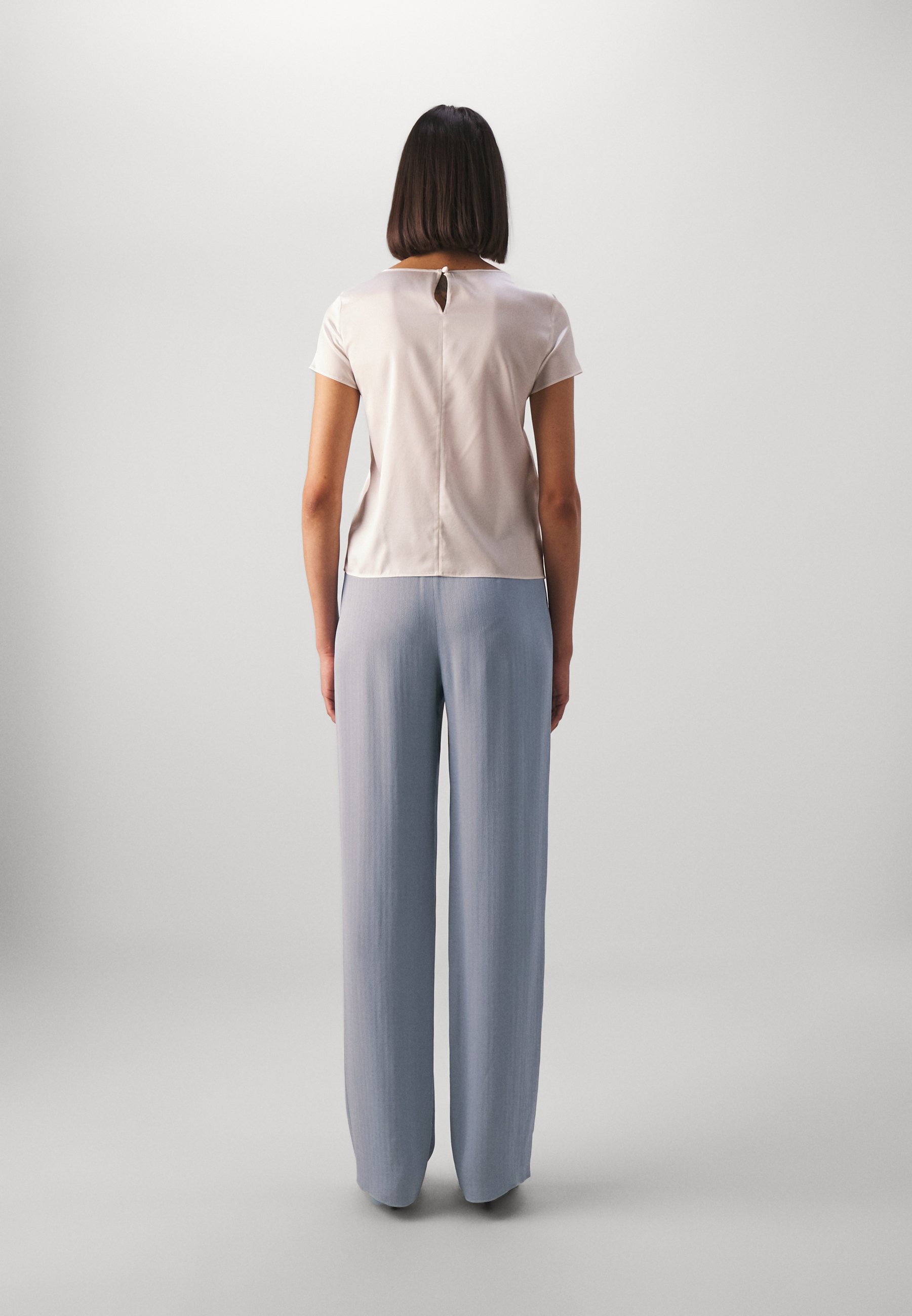 emporio armani baggy slacks グレー emporio armani baggy slacks グレー emporio armani baggy
