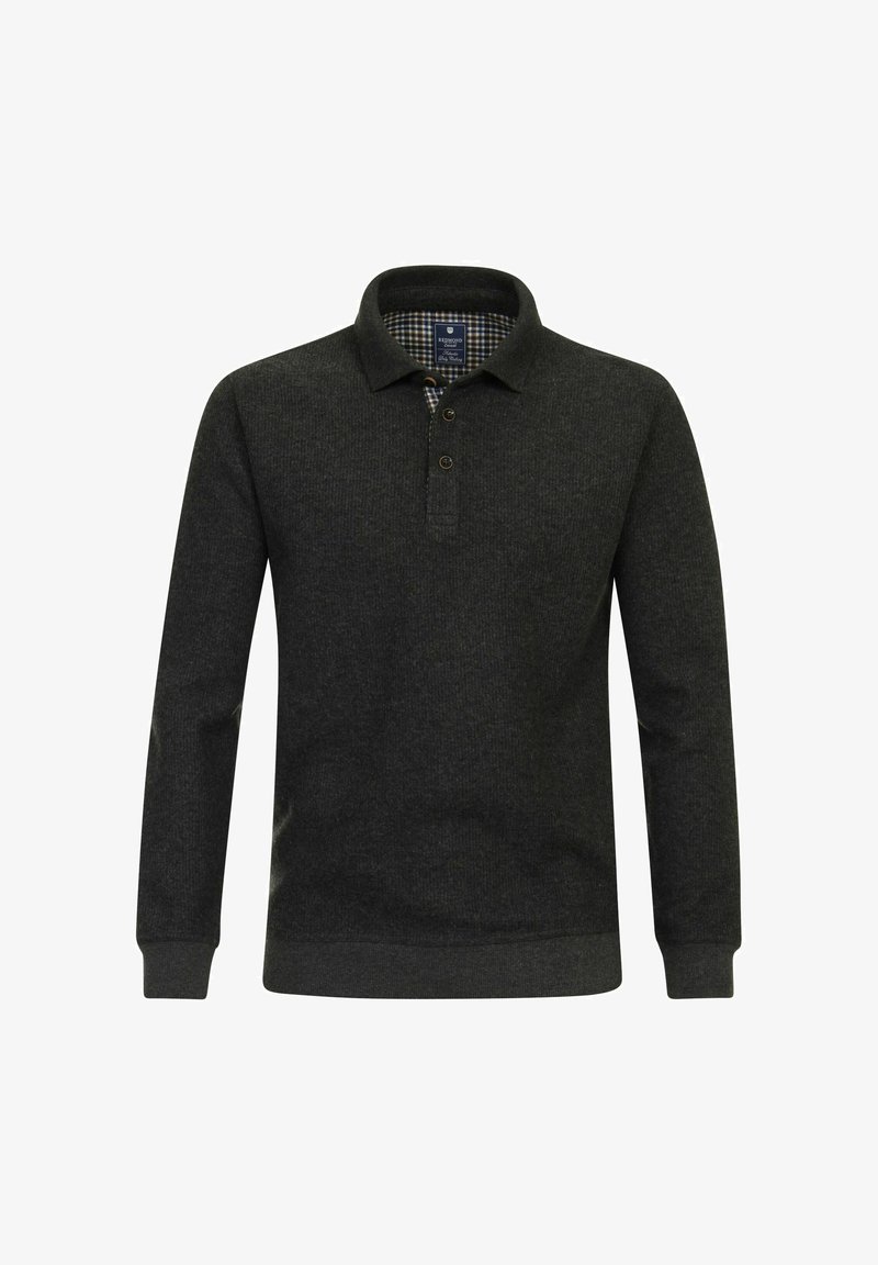 Ciemnozielona koszulka polo z długim rękawem, wykonana z teksturowanej tkaniny, z kołnierzykiem, dwoma guzikami oraz wzorem w kratkę pod kołnierzem.