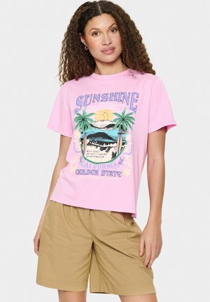 Saint Tropez KALIVA - T-shirt imprimé - bonbon