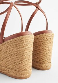 Next FOREVER COMFORT - Platåsandaletter - tan brown