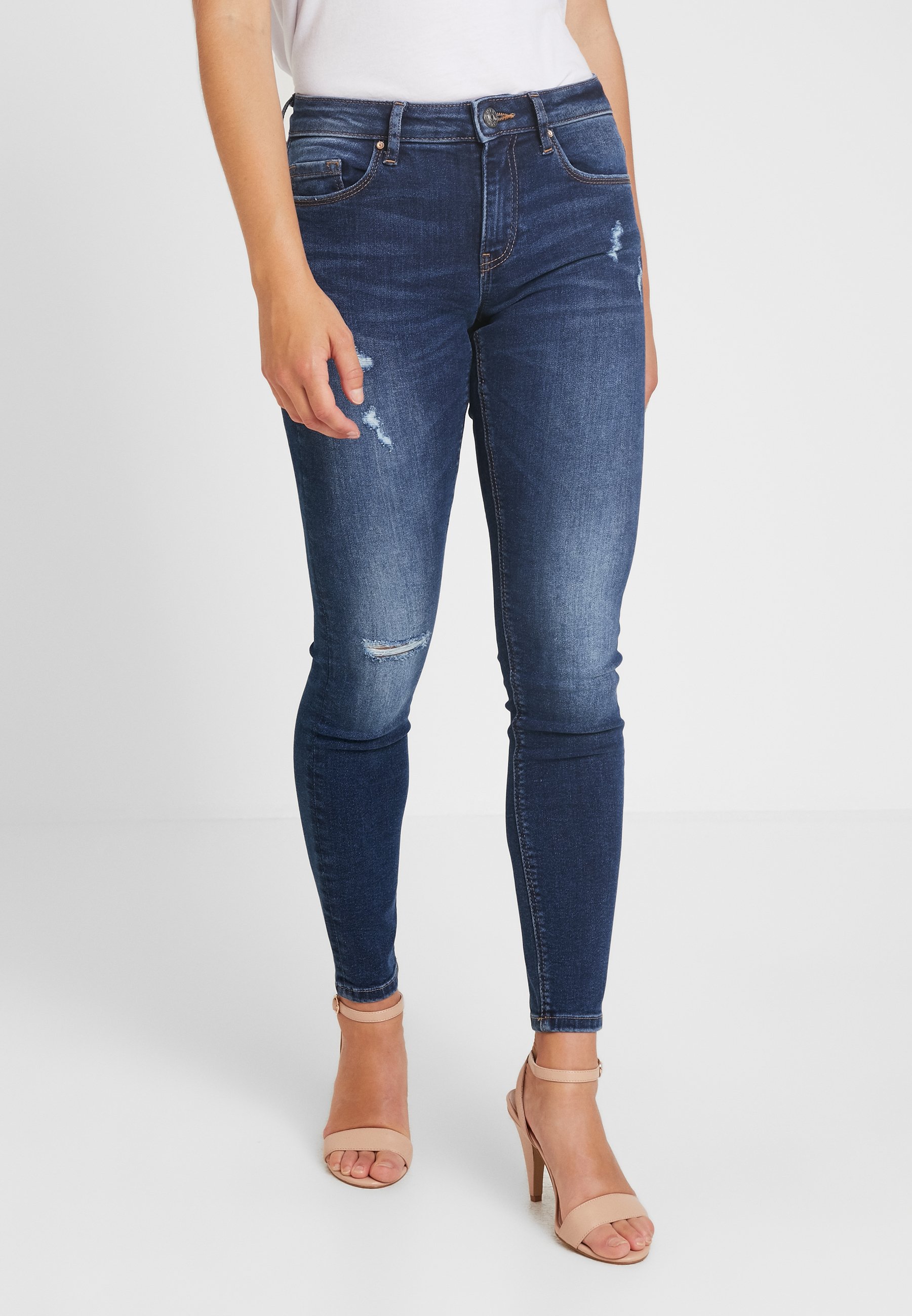 ONLY Female Skinny Fit Jeans ONLFCarmen Reg