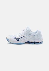 Unselected, white/blue