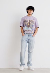HUGO JONAH - Tiesaus kirpimo džinsai - light/pastel blue