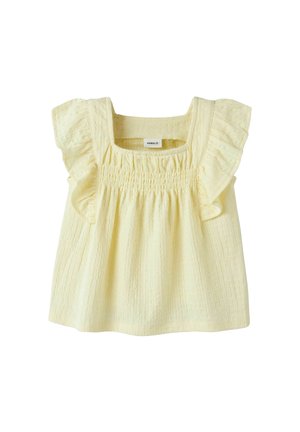 Blouse sans manches jaune pâle pour tout-petit, avec épaules volantées et encolure carrée smockée.