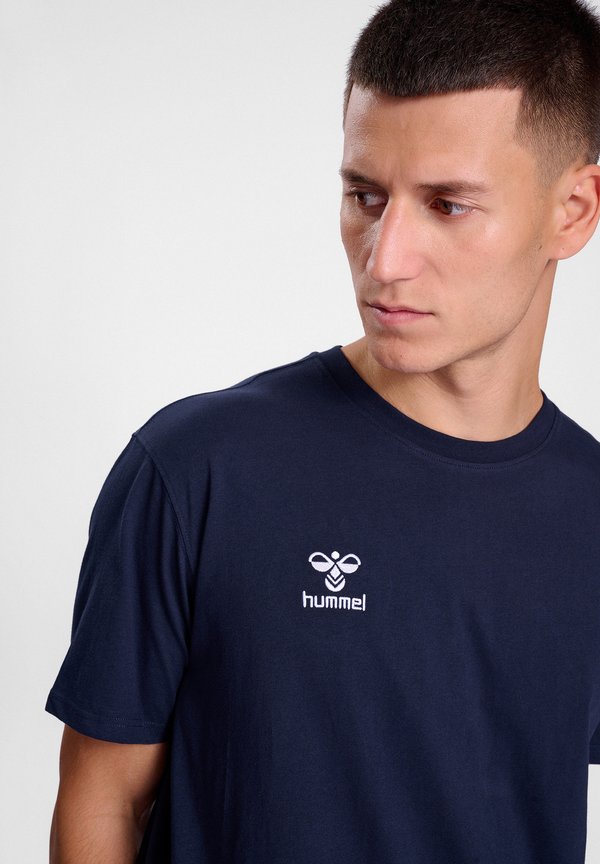 Basic T-shirt - marine3