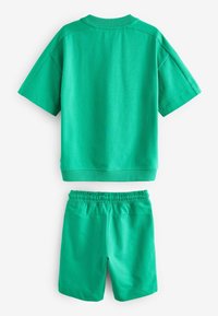 Next SHORT SLEEVE CREW SET REGULAR FIT - Træningsbukser - green