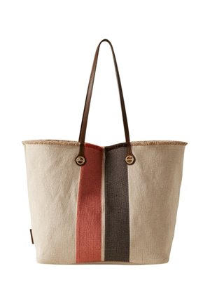 Borsa shopper in tela beige con strisce verticali rosse e marrone scuro, manici in pelle marrone e piccola frangia sul bordo superiore.