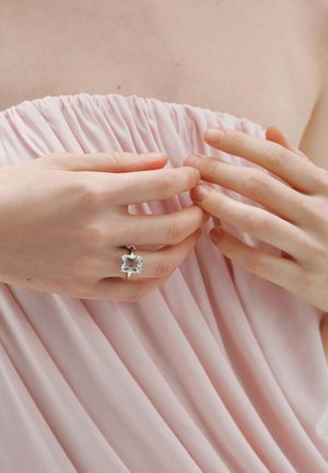 Aristocrazy, SOLITARIO CON CUARZO - Anillo - silver-coloured