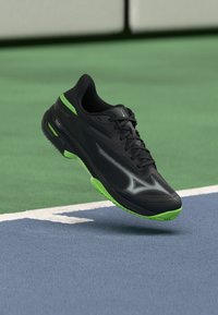 Valimata, black/foliage green/glowing apple