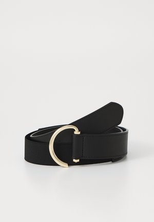 Zwart ontwerp met een gladde textuur en een ronde gouden gesp. Het ontwerp bevat een slanke, verstelbare band voor een veilige pasvorm.