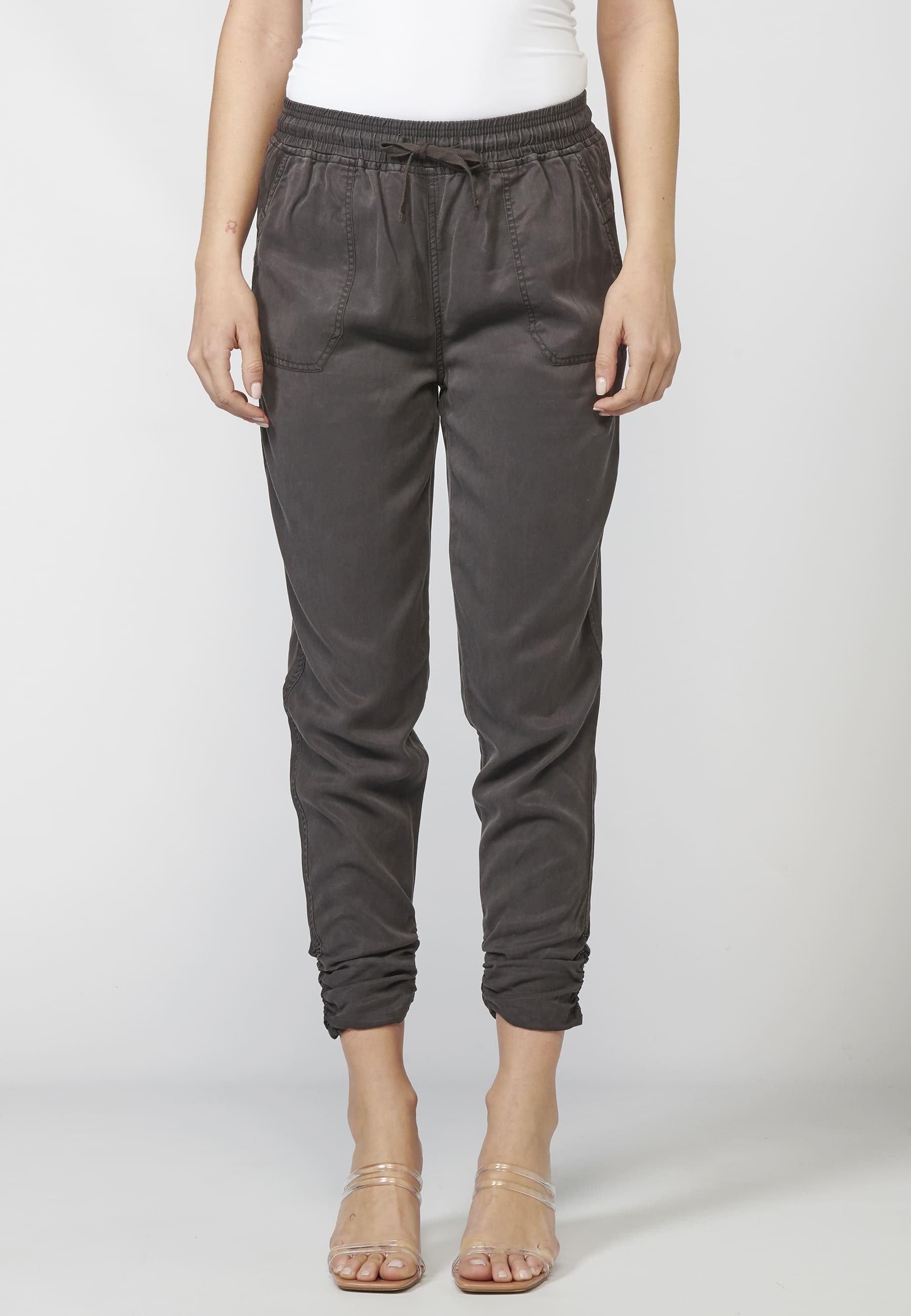 Pantalones de tela de mujer | Online en Zalando