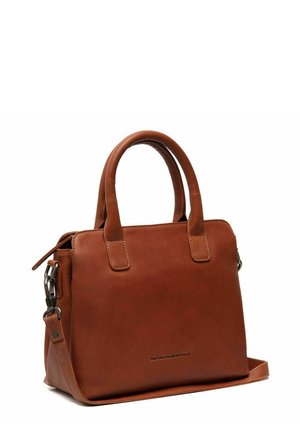 Sac à main en cuir marron avec double anses, bandoulière réglable, texture lisse, forme rectangulaire et détail logo subtil à l'avant.