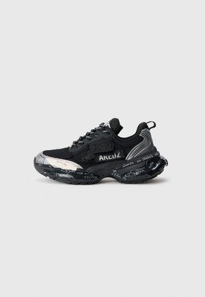Sportcipő - black