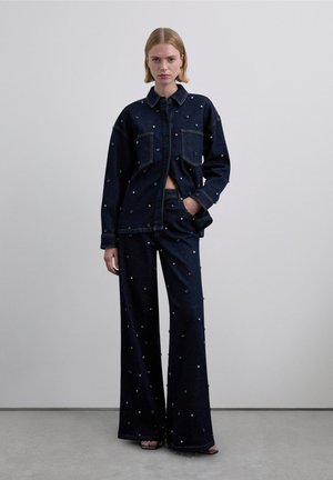 Scalpers MULTIJEWELL - Vaqueros boyfriend - denim