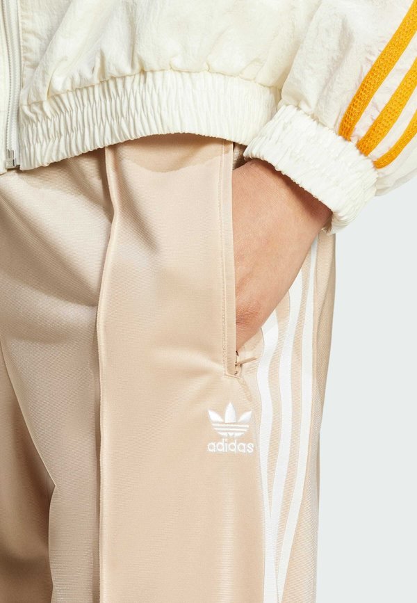 FIREBIRD LOOSE TRACK - Tracksuit bottoms - magic beige3