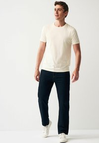 Next REGULAR - T-shirt basic - ecru natural