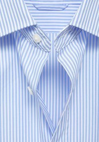 Mango REGULAR FIT STRIPED  - Majica - light blue