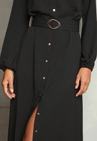 Lipsy LONG SLEEVE - REGULAR FIT - Blusenkleid - black