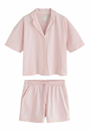 Lichtroze overhemd met korte mouwen en knopen, met witte bies en bijpassende short met trekkoord, ontworpen als een tweedelige loungewear-set.