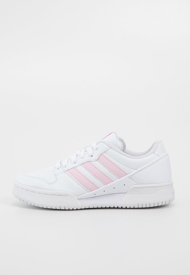 Sneakers low
