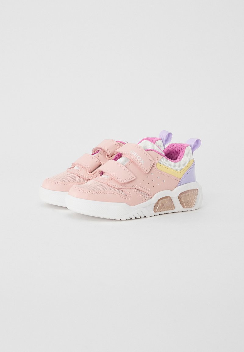 Sneakers Geox J Illuminus Girl J45HPA 0BUAS C0406 S Weiß