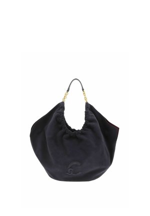 Bolso de mano de ante negro suave con parte superior fruncida y asa corta con eslabones de cadena dorados y detalle en cuero negro.