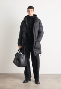 Colmar Originals MENS - Dūnu mētelis - black