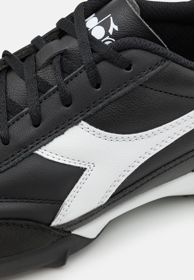 Diadora Maracana Turf atelieryuwa.ciao.jp