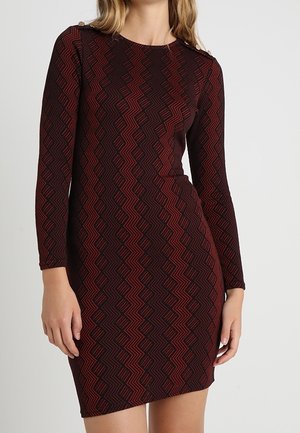 Robe fourreau - red
