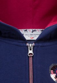 Thumbnail Image 3