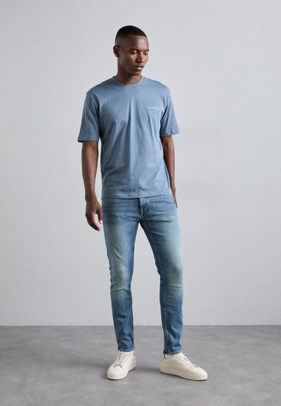 Tiger of Sweden PRO - Pamata T-krekls - blue