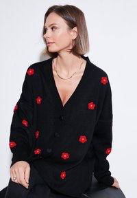 LELA LOOSE FIT - Adīta jaka - black