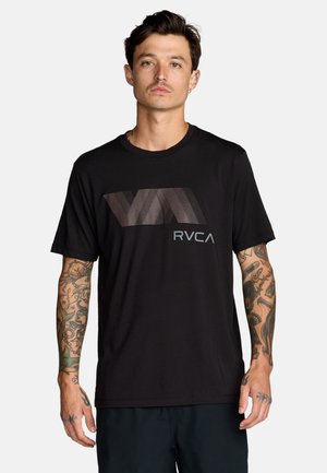 - T-shirt z nadrukiem