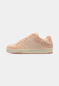 Unselected, peach/cream