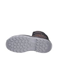 Grijze rubberen outsole met een gemarmerd profiel; bevat hexagonale en driehoekige vormen voor grip; licht gebogen hielrand.