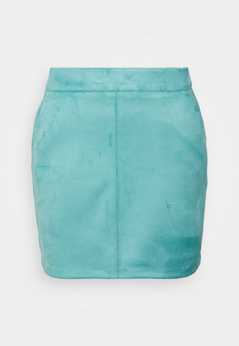 Mini-jupe turquoise à taille haute, texture douce en velours et couture verticale sur le devant, présentée sur fond blanc uni.