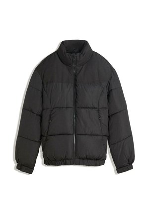 Giacca a vento nera con colletto alto, chiusura a zip e polsini elasticizzati. Presenta un design a quadri imbottito e due tasche laterali.
