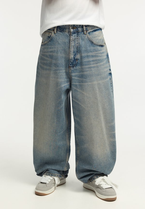 SUPER BAGGY WASHED FINISH - Jeans Relaxed Fit