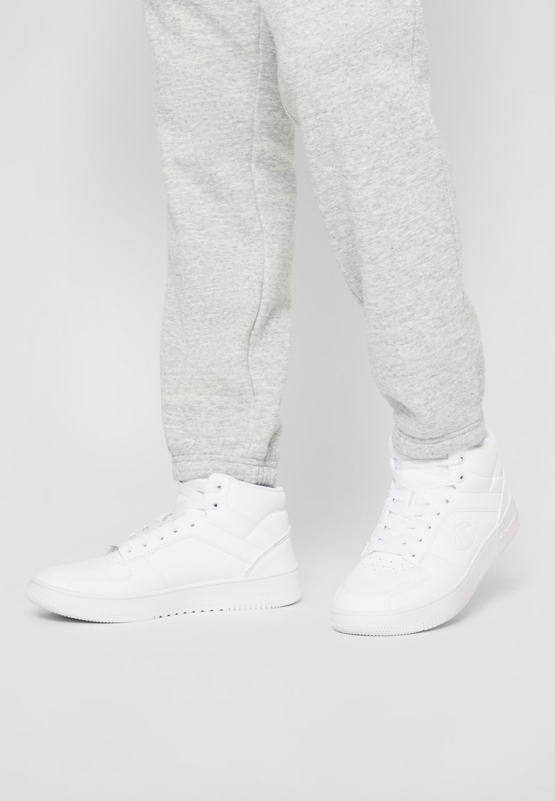 Champion - REBOUND 2.0 MID - Indoorskor - white, Förstora