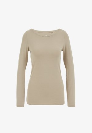 Beige pitkähihaiset paita, pyöreä pääntie, pehmeä joustava kangas, vartalonmyötäinen leikkaus ja yksivärinen pinta; ei näkyviä kuvioita tai yksityiskohtia.