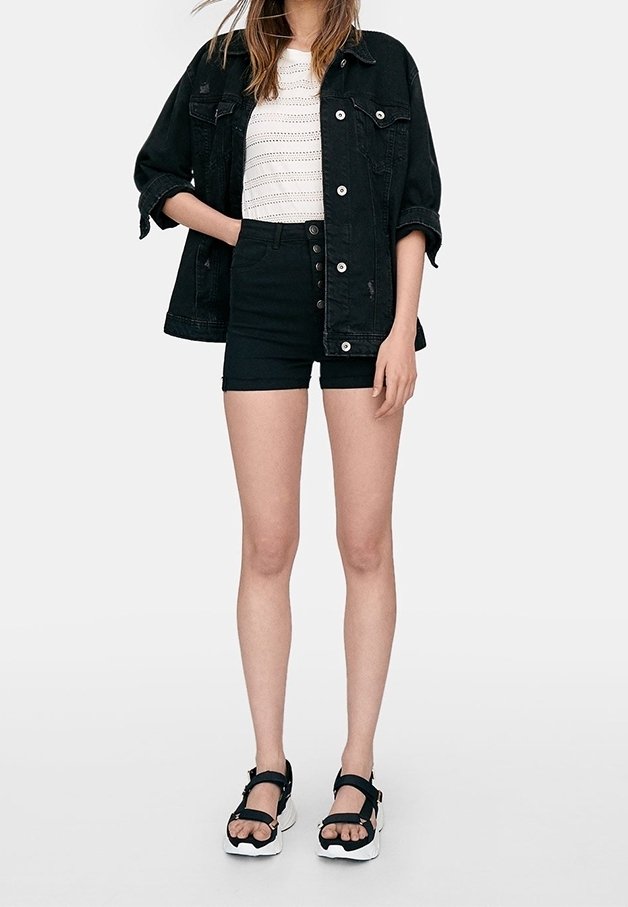 Stradivarius Short en jean black/noir (Seconde main)