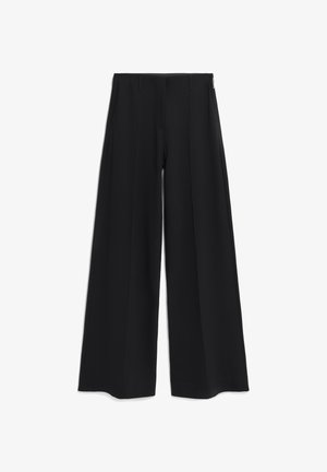 Wide-leg trousers in black fabric featuring a smooth texture, front pleats, and a tailored design, suitable for various occasions.