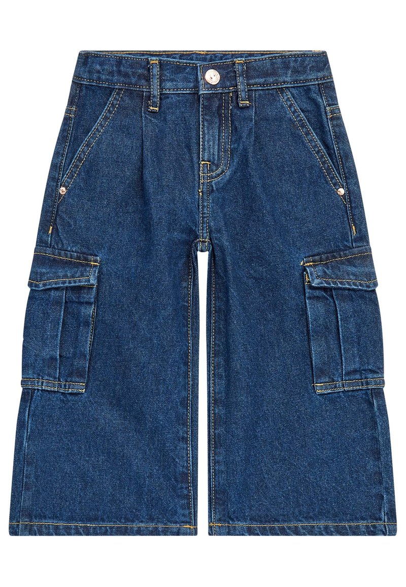 Pantaloni cargo in denim, blu scuro con cuciture gialle, dotati di due tasche cargo laterali, due tasche anteriori e chiusura anteriore con bottone.